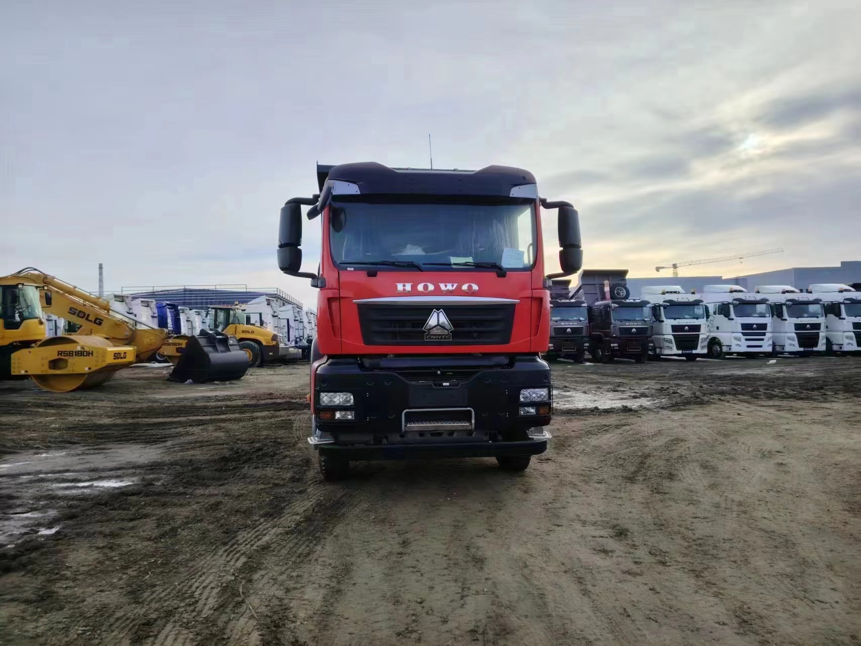 SinoTruk Howo TX 400 HP 6x4 5,6 м дамп -вантажівка (Національний VI)
